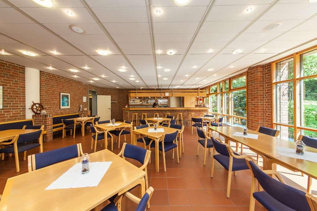 Garner Hotel Kiel - Akademie Restoran gambar