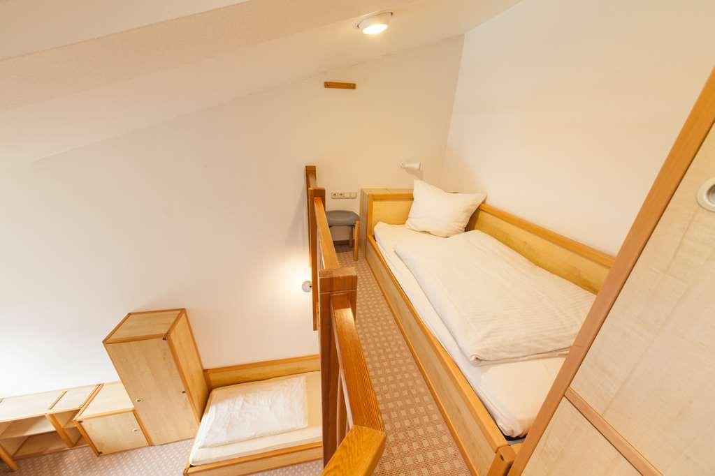 Garner Hotel Kiel - Akademie Bilik gambar